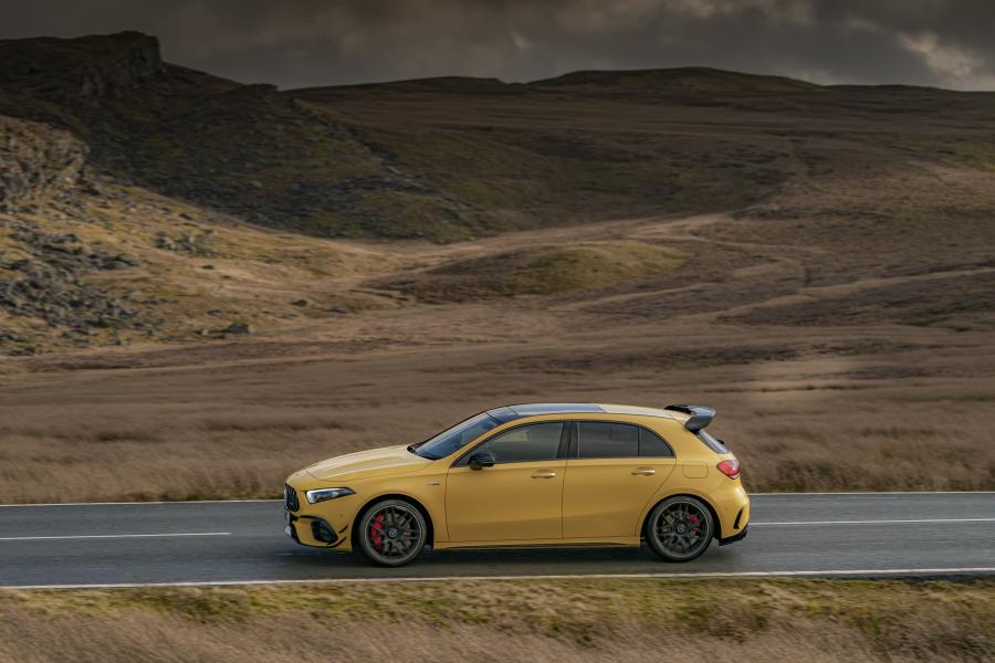  Mercedes-AMG A45 S 4Matic+ Aerodynamic Package (W177) 2019 года  (UK) (фото 7 из 68)